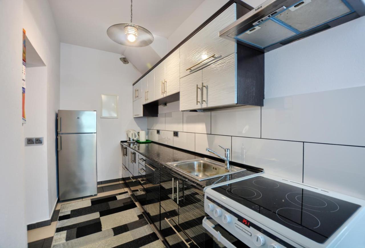 Ceglany Apartament 下乌斯奇基 外观 照片