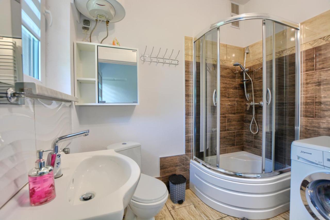 Ceglany Apartament 下乌斯奇基 外观 照片