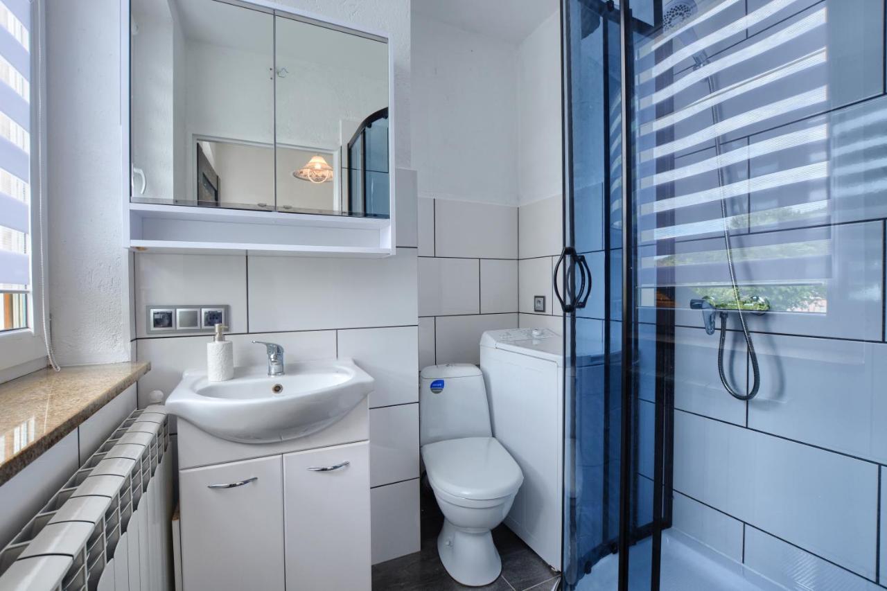 Ceglany Apartament 下乌斯奇基 外观 照片