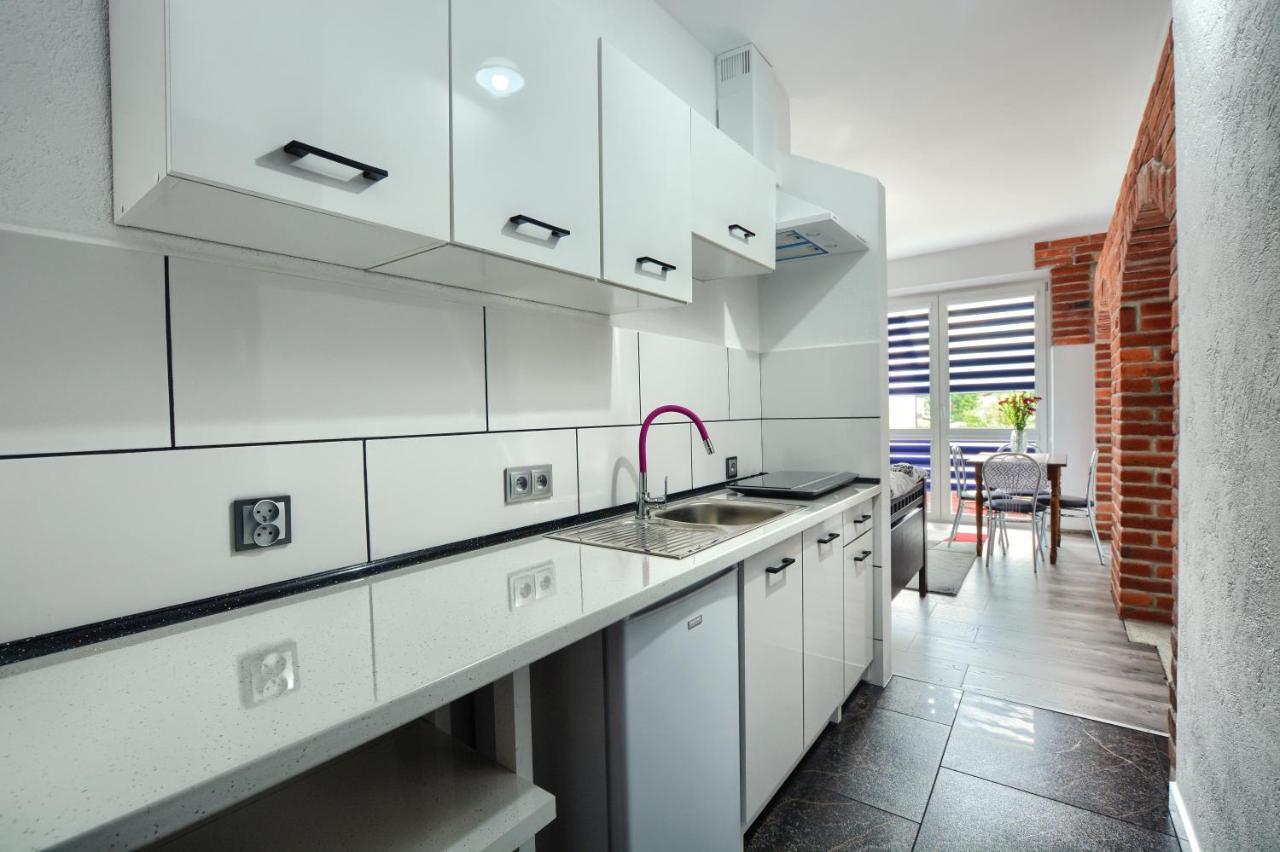 Ceglany Apartament 下乌斯奇基 外观 照片